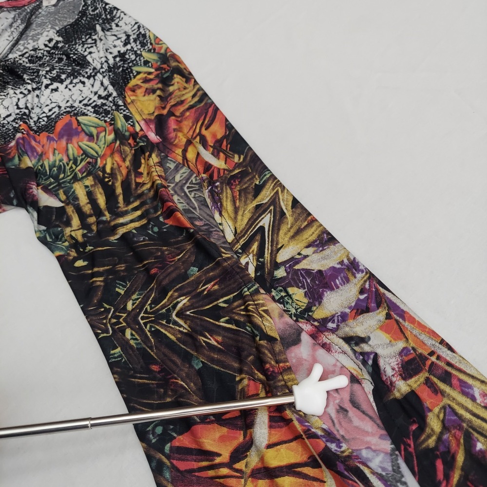 Monroe & Main Floral Abstract Top Women 2X Bell Sleeve Slit Arm Boho Artsy Flowy - Picture 12 of 16